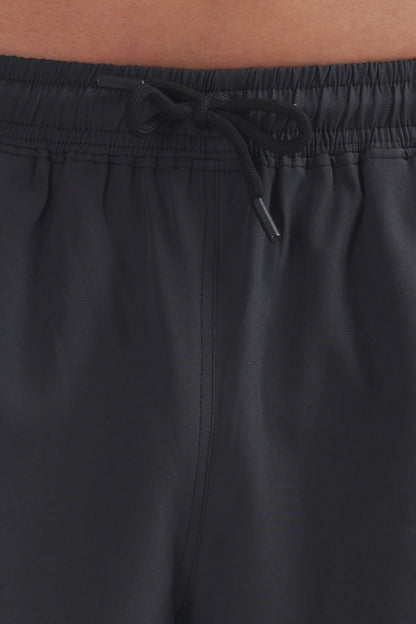 Velocity Shorts Black